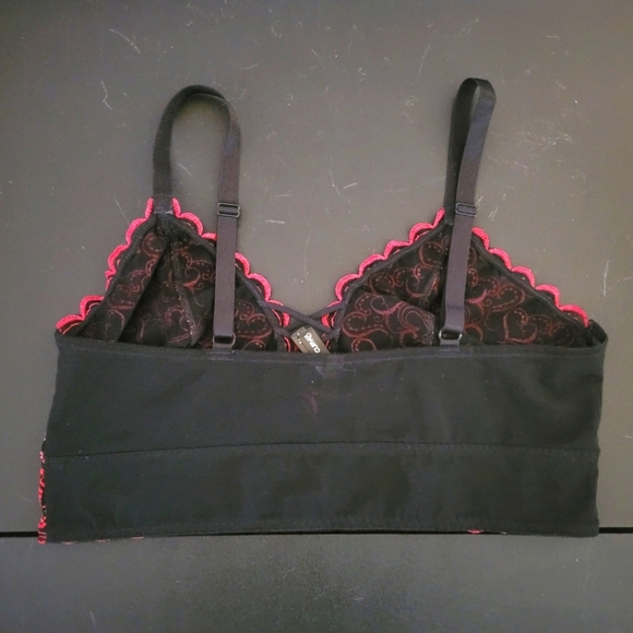 Torrid Size 1 Embroidered Hearts Bralette - Picture 3 of 4